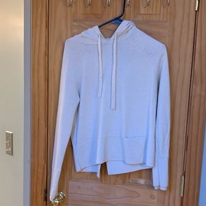 Athleta long sleeve top